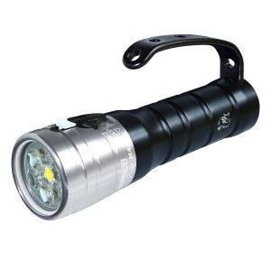 Phare FOCUS MAX AA BERSUB Titane