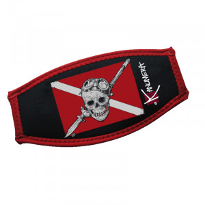 Protège sangle de masque KANUMERA Drapeau Pirate